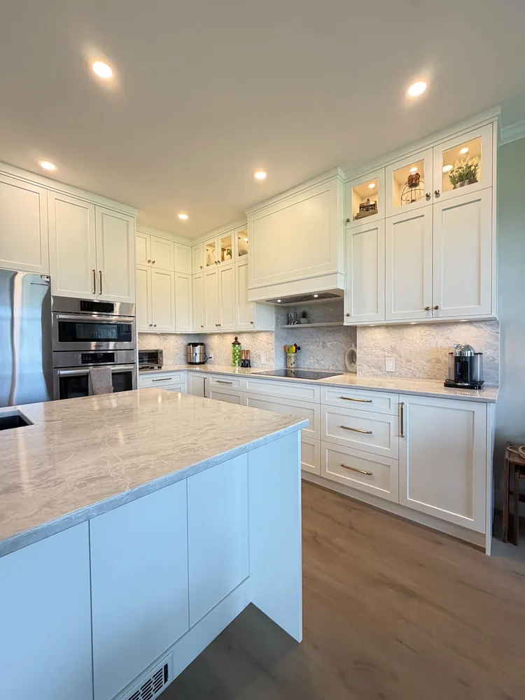 Custom kitchen and living room by Amend Developments, photo 17