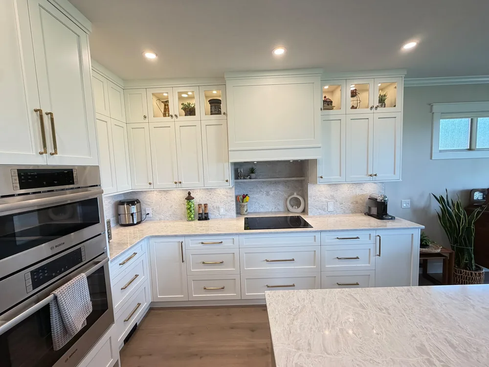 Custom kitchen and living room by Amend Developments, photo 16